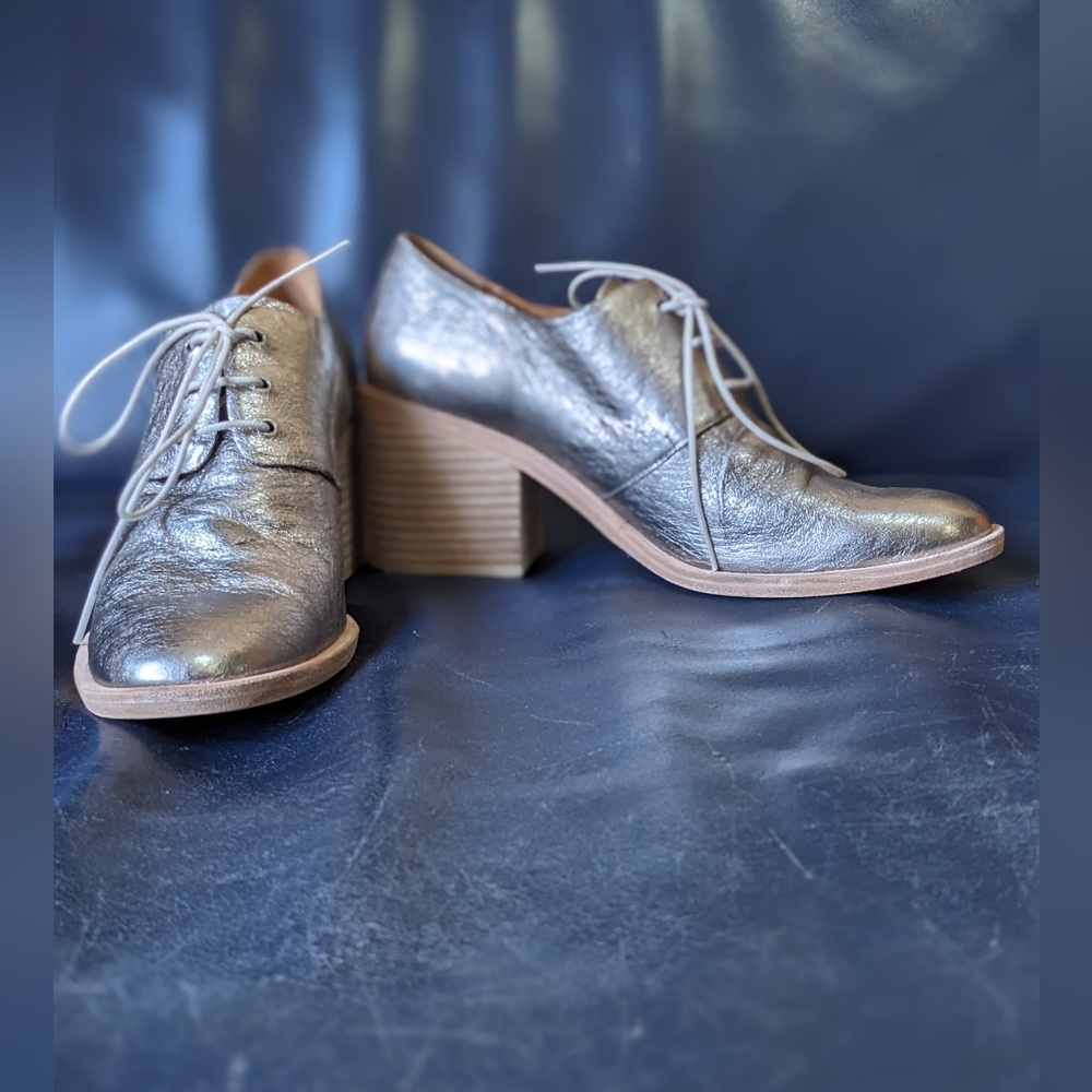 COCLICO Silver Metallic Loafers | Wood Block Heel, Lace-Up | Leather, EU 37